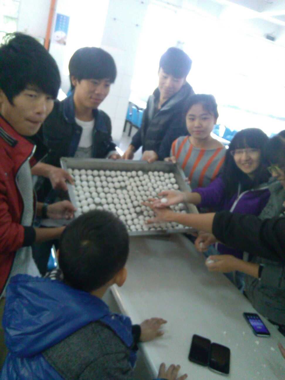 FYR87T226T`E2XMPSMQ)LKN.jpg
