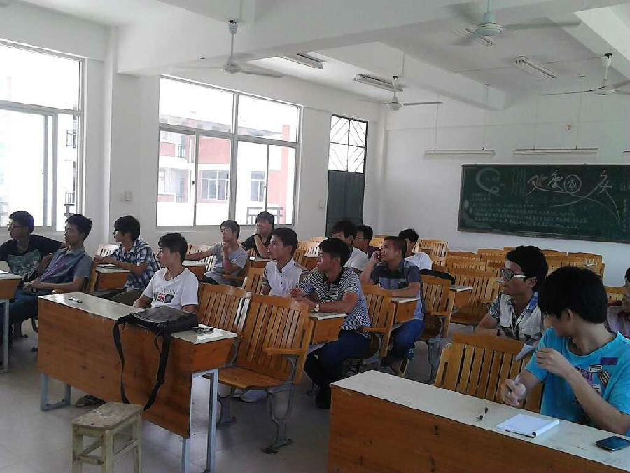QQ图片20131011001906.jpg