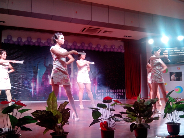 QQ图片20140522215937.jpg