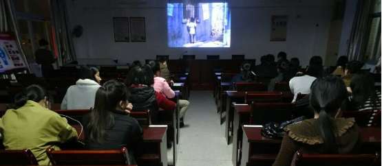 工商管理学院开展“学雷锋”活动