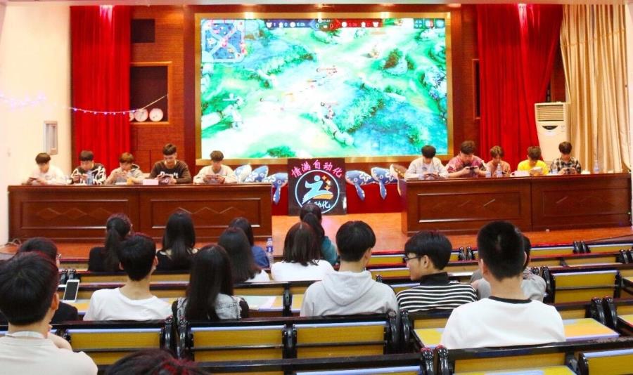 电子竞技 | 冠军之战，见证最强王者的诞生！
