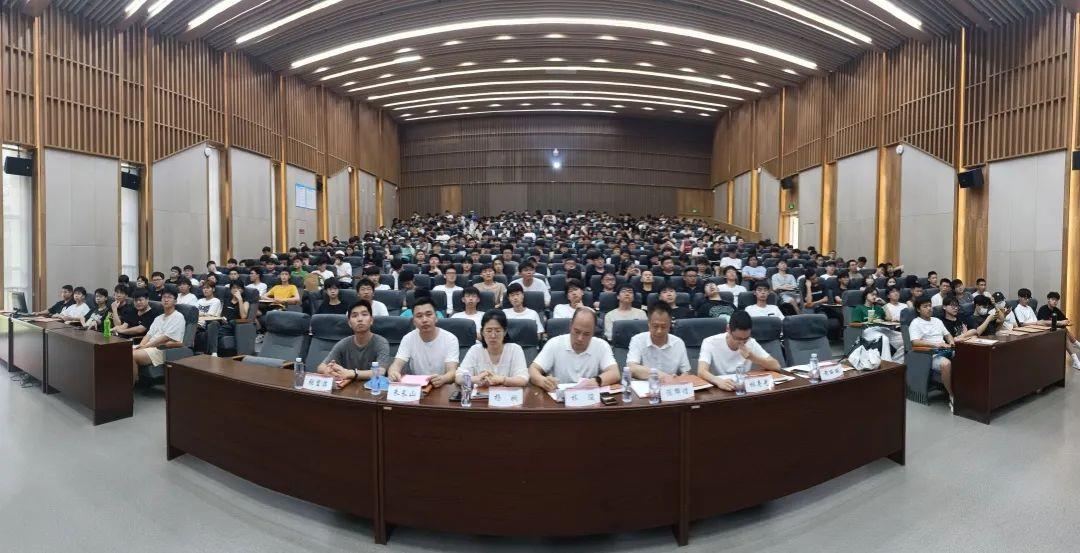 目标：个顶个，一顶一…