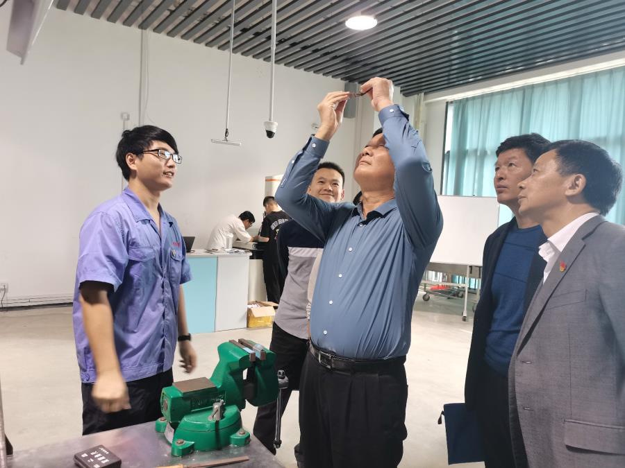 学院党委书记林建华一行到机械工程系调研党建和“十四五”规划编制工作