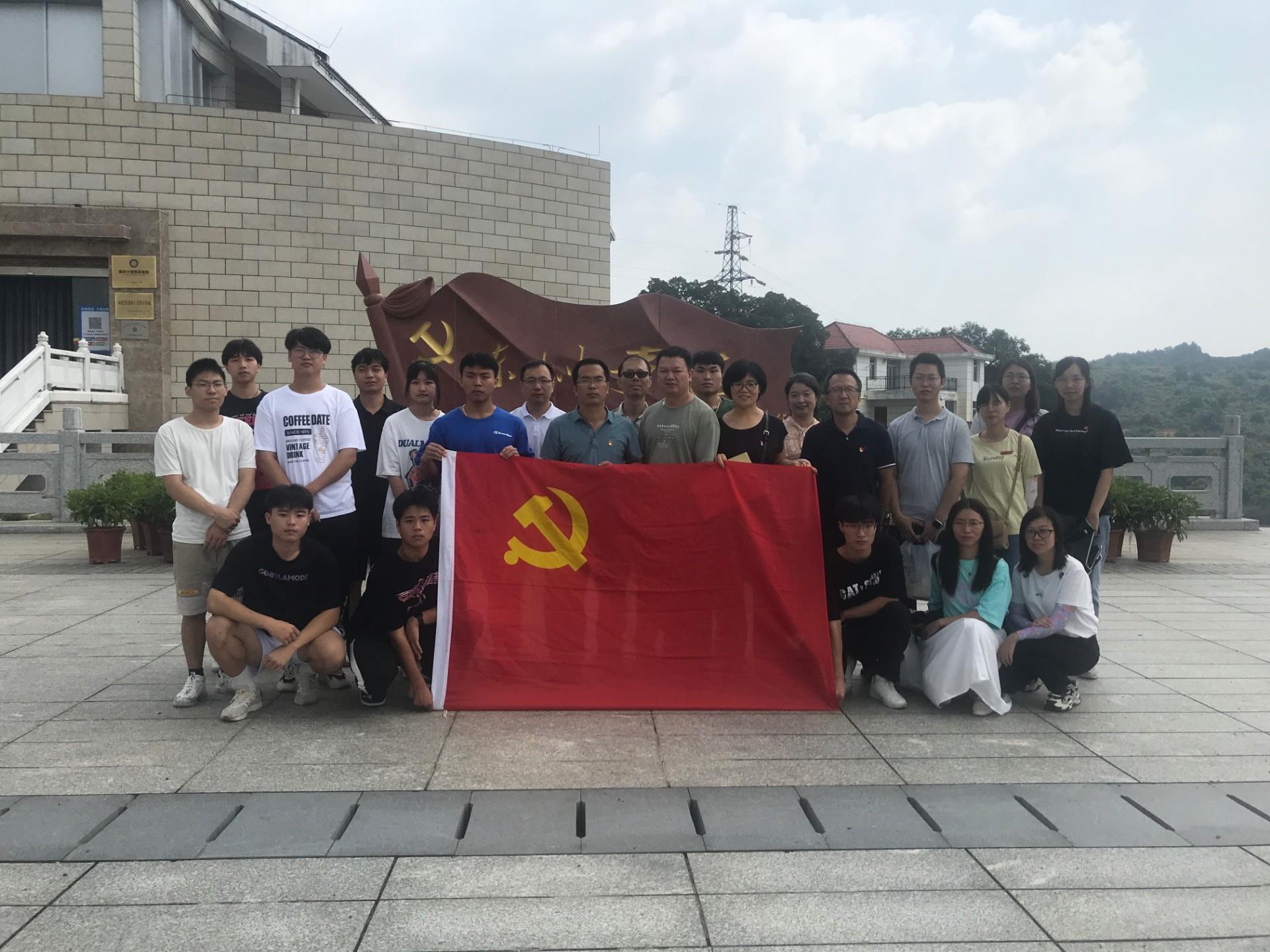 9月主题党日｜追寻东圳记忆，锤炼工匠精神