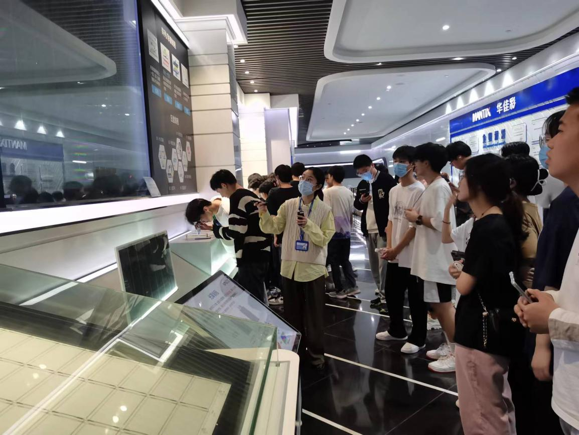 访企拓岗促就业--智造系学生生党支部与教工党支部联合开展主题党日活动