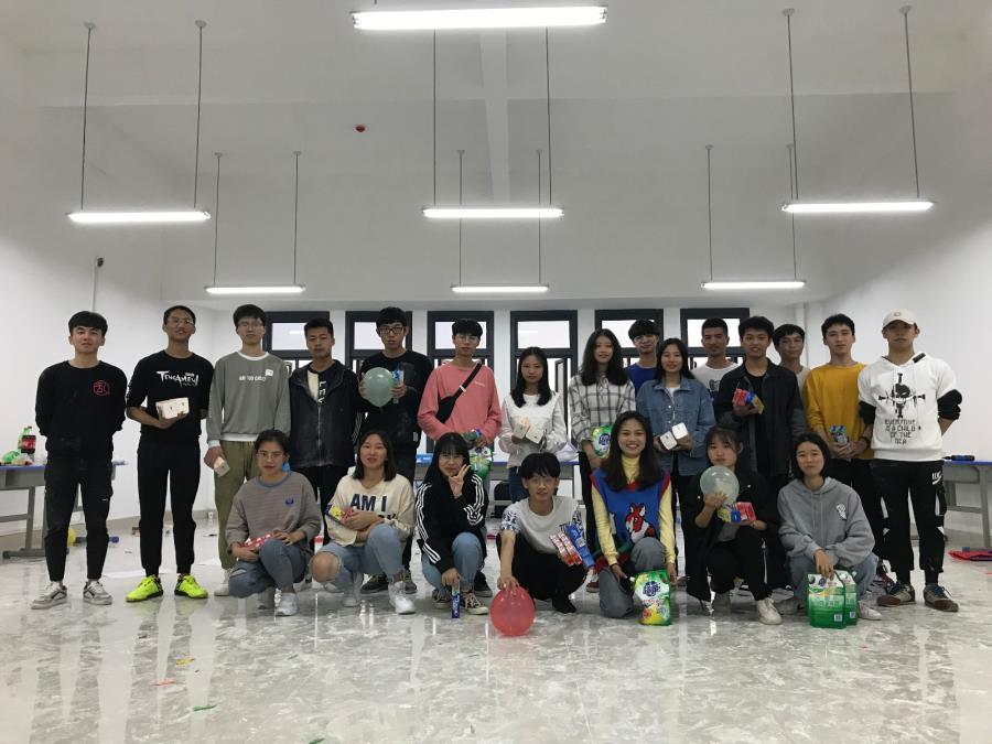工程造价协会与三全育人工程造价技能团联合开展“凝聚团队，协作共赢”团建活动