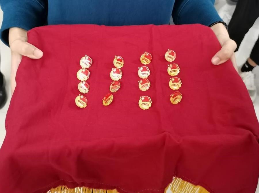 青春之名|传承时代精神，彰显青春力量——建筑工程系成功举办 新团员入团宣誓仪式