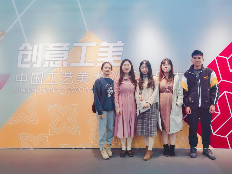 一脉传承，创意未来——我系教师赴厦门参加第十三届海峡两岸文化产业博览交易会