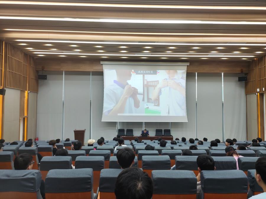 毕业季⑨|消防安全，“筑”你同行