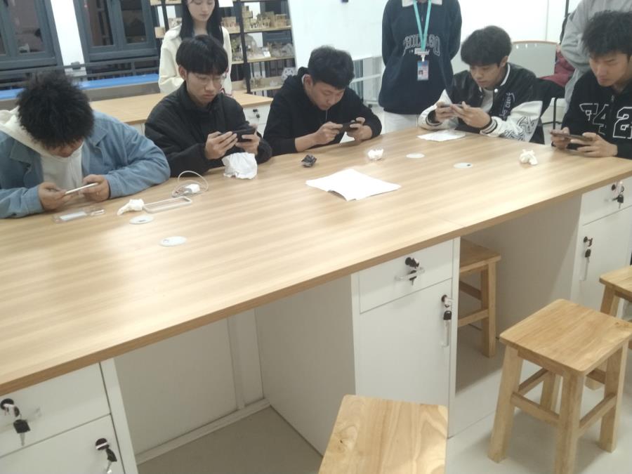 王者风范 荣耀青春 | 青春无惧，自信登场!