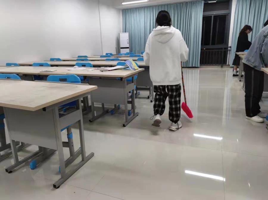 义务劳动 | 立足校园、服务学院—义务劳动活动