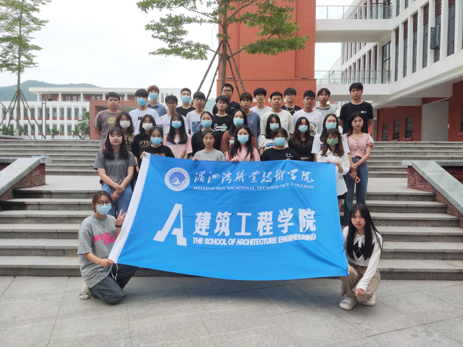 义务劳动 | 劳动教育树新风，美化校园展新貌