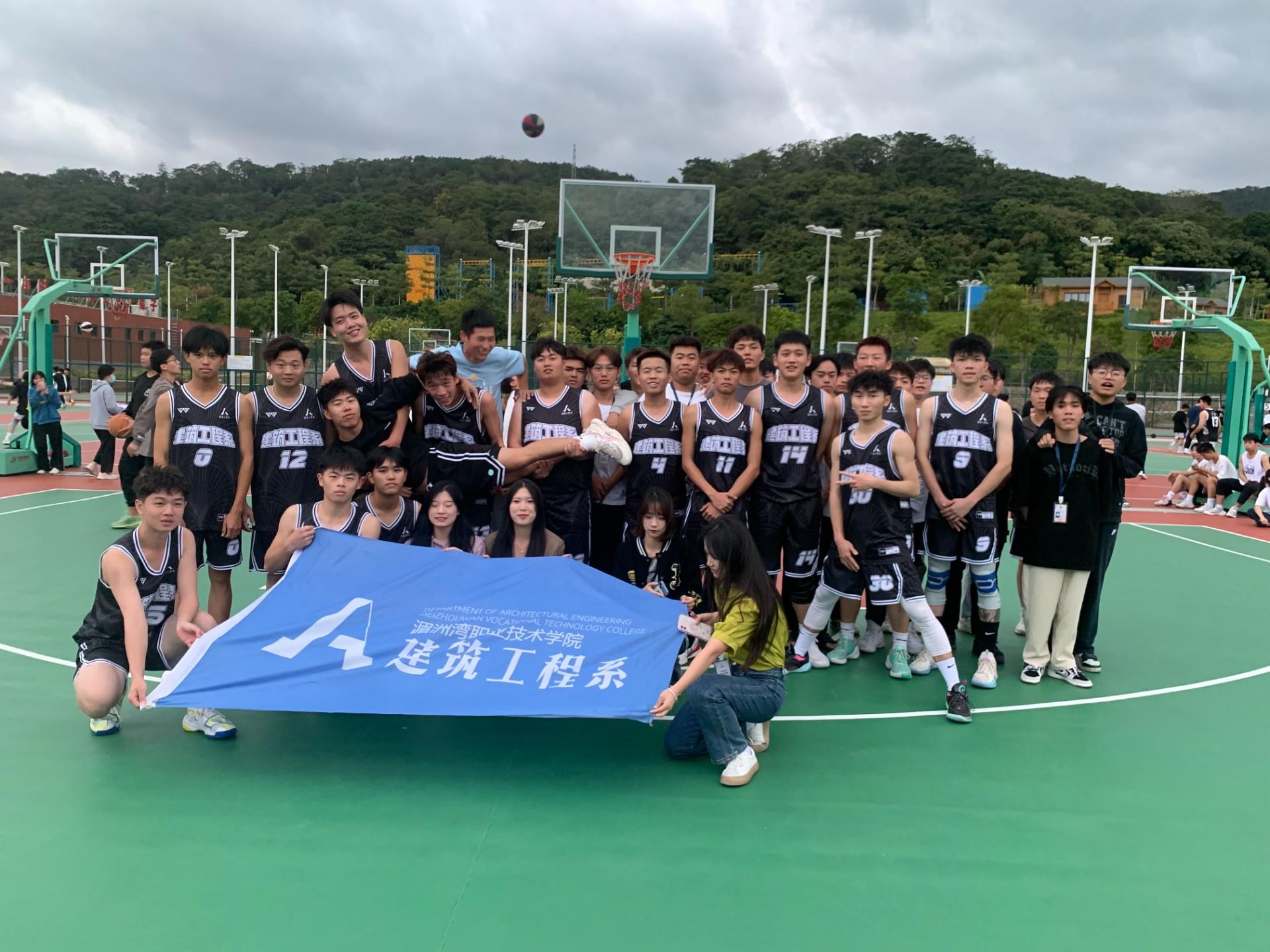 2022新生体育节｜青春无限 飞扬赛场