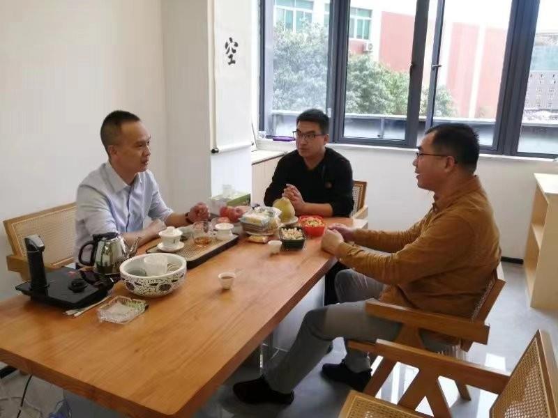 校企合作|我系党总支副书记徐剑华赴三骏聚力公司