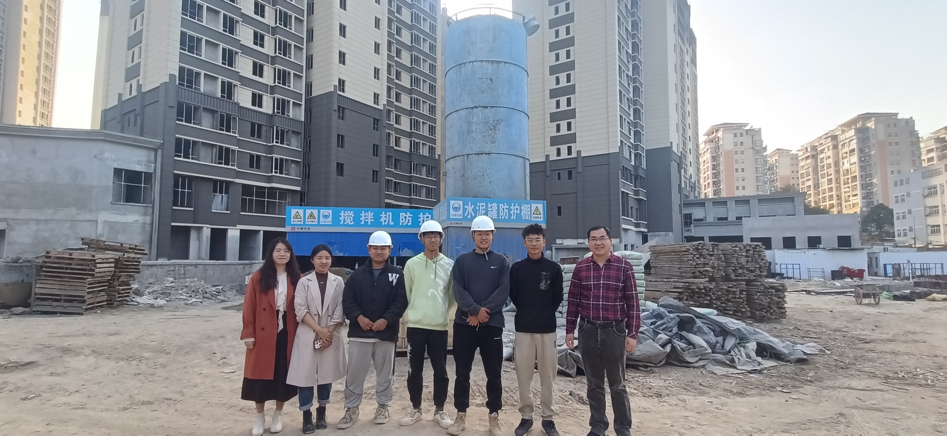 访企拓岗促就业│建筑工程系徐剑华带队深入福建省凡士建设集团有限公司沟头项目部开展访企拓岗调研活动