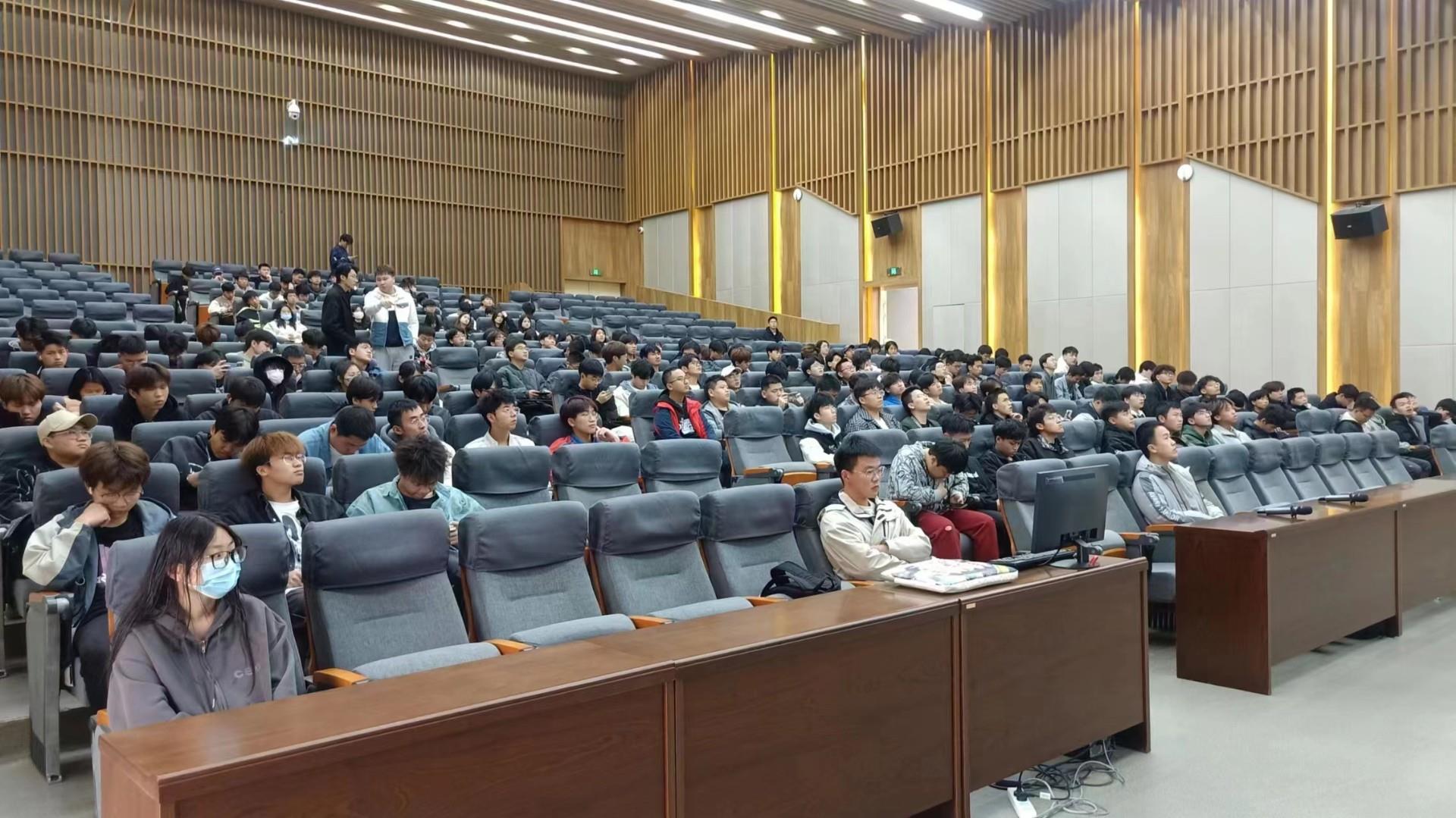 防诈课堂 | 警惕反诈成“帮凶”