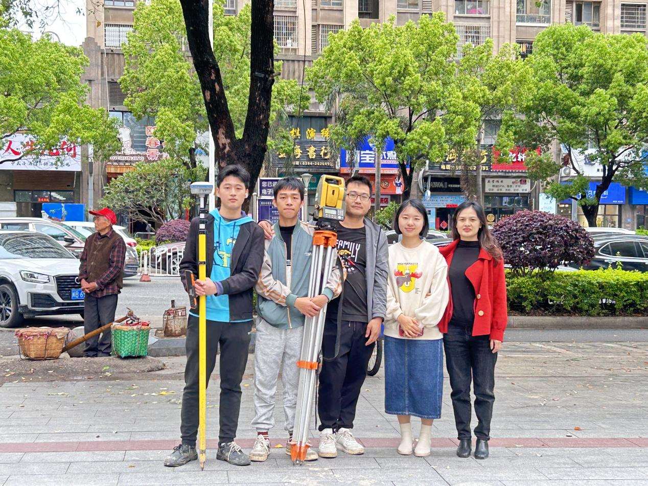 实习走访│建筑工程系教师对23届毕业生开展实习指导