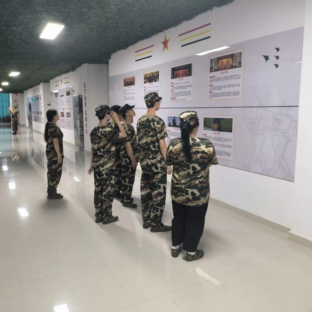 心系祖国 强国有我 | 建筑工程系开展国防教育活动