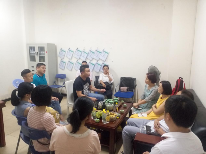工商管理系教师赴福建永辉超市有限公司看望15级营销专业跟岗实训学生