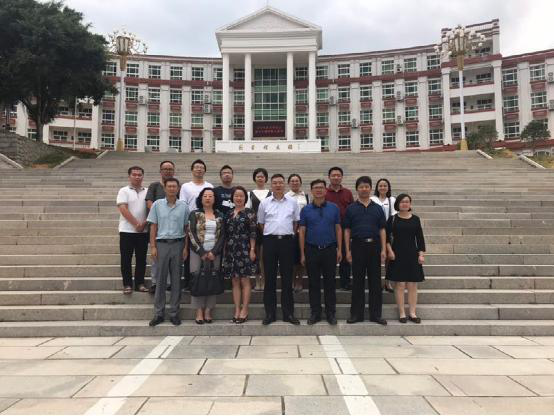 工商管理系与黎明职业大学进行教学交流