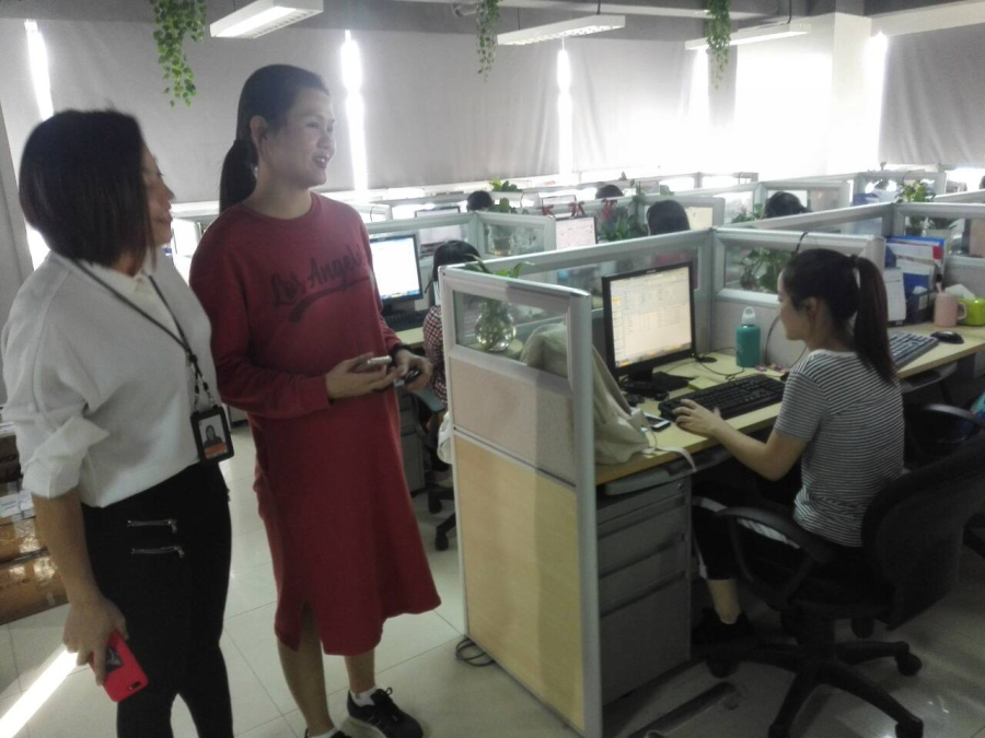 物流管理专业教师下企业指导综合实训学生