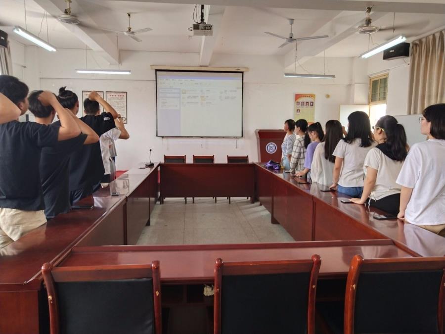 工商管理系2019年入团宣誓仪式