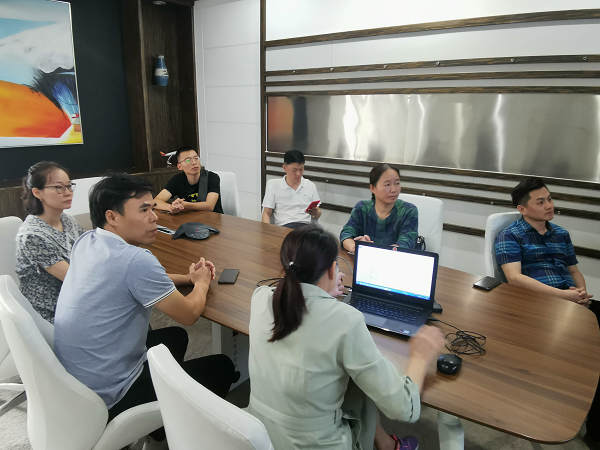 工商管理系到厦门网中网公司进行企业调研