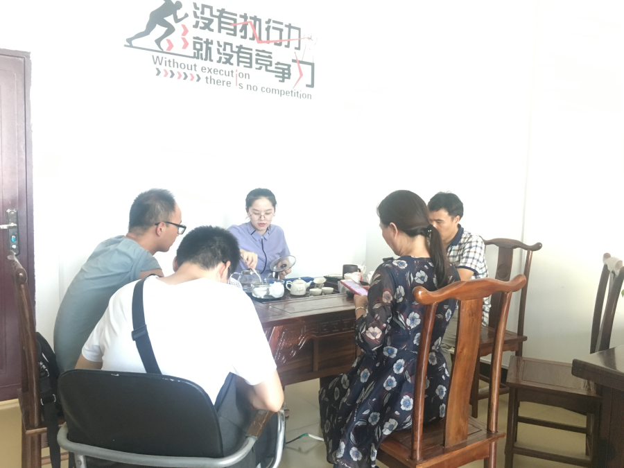 工商系前往泉州宏兴会计公司进行企业调研