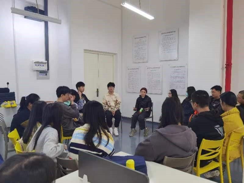 工商管理系开设电商直播第二课堂教学活动