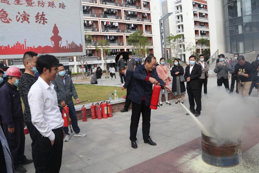开展新进教师消防安全培训