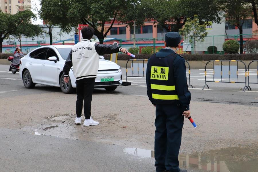 护航开学季|安全保卫处冲在最前线！